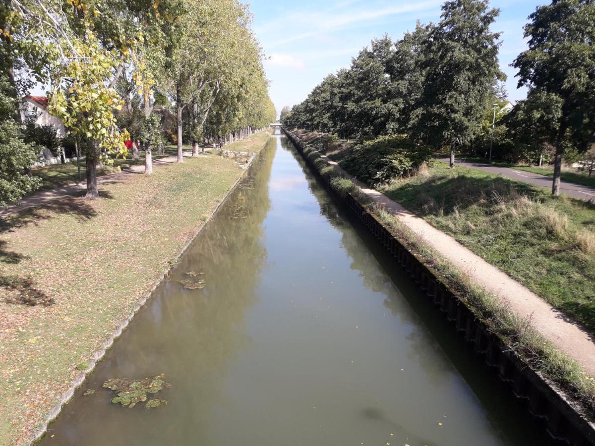 Aulnay Cocoon Apartment ภายนอก รูปภาพ